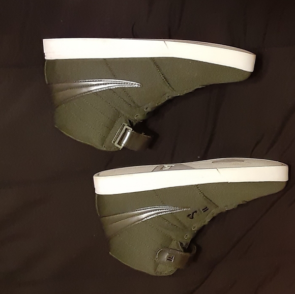 Fila - Picture 4 of 6